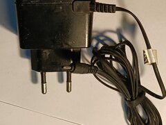 Incarcator Nokia cu mufa subtire